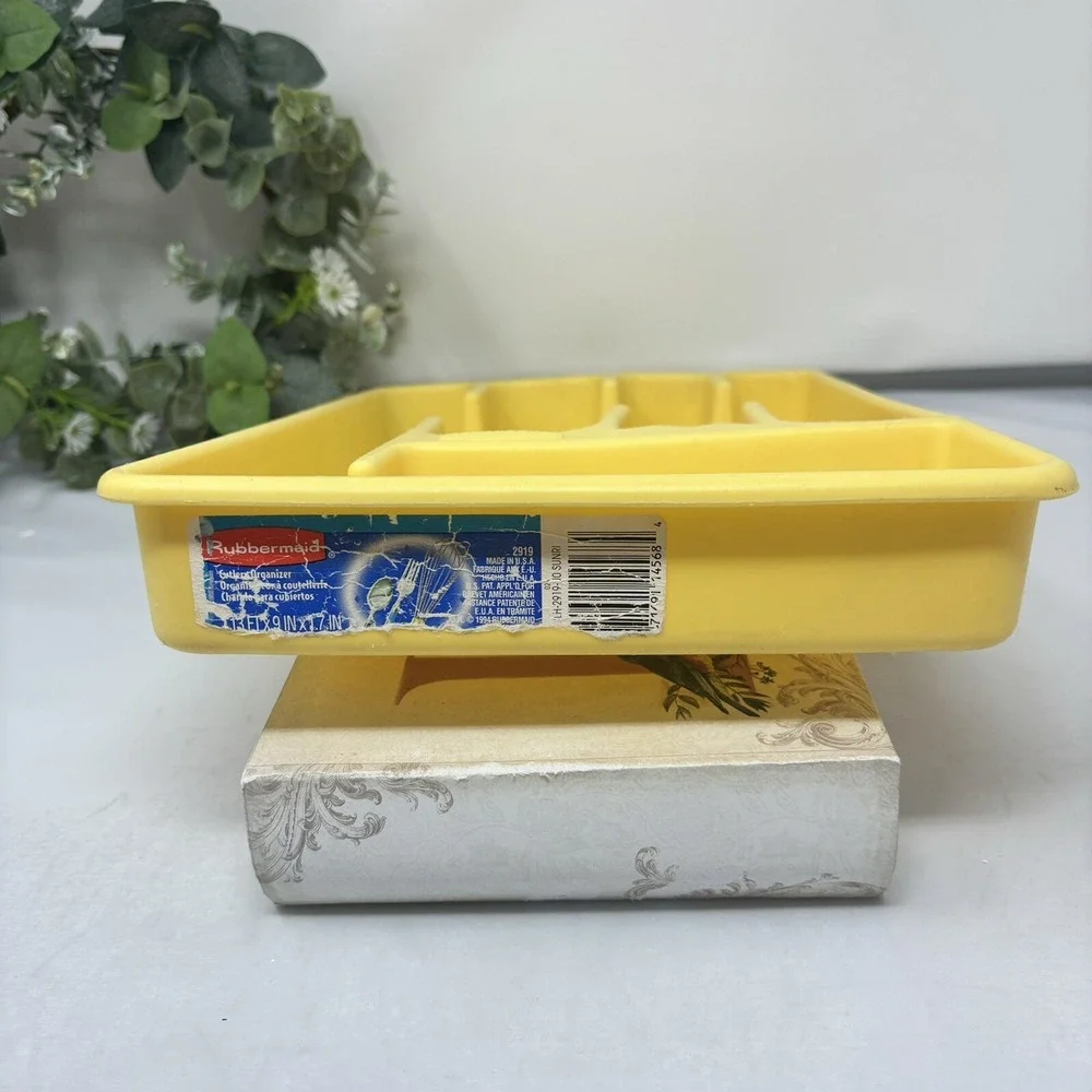 Vintage‎ Rubbermaid Silverware Tray Organizer 2919 Yellow